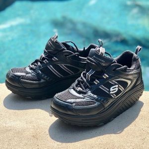 Skechers Shape Ups Women’s Walking Shoes Sz. 8